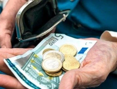 Αυτά είναι τα κριτήρια για να πάρετε σύνταξη πριν τα 62 έτη- Δείτε ποιοι είναι οι δικαιούχοι